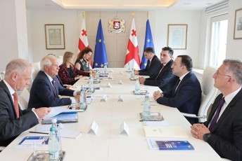 premier-ministri-sagareo-saqmeTa-da-usafrTxoebis-politikis-sakiTxebSi-evrokavSiris-umaRles-warmomadgenels-evrokomisiis-vice-prezidents-jozef-borels-gafarToebul-formatSi-Sexvda