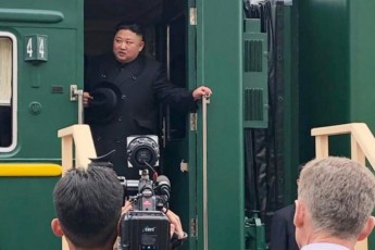 mediis-cnobiT-CriloeT-koreis-lideri-kim-Cen-ini-ruseTSi-vladimer-putinTan-Sesaxvedrad-gaemgzavra