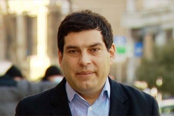 beqa-daviTuliani-Cans-rom-zurabiSvili-cdilobs-raRac-politikur-jgufebSi-erTgvar-liderad-gamoikveTos-midis-nadiroba-kandidatis-statusis-benefitebis-miRebasTan-dakavSirebiT