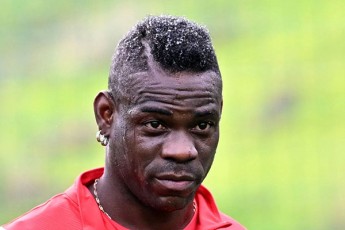 mario-balotelim-sionTan-kontraqti-gawyvita