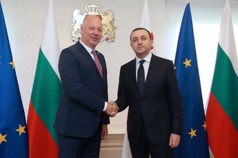 saqarTvelos-premier-ministri-bulgareTis-respublikis-erovnuli-asambleis-Tavmjdomares-Sexvda