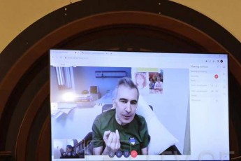 mixeil-saakaSvili-xalxi-unda-iyos-mudmivad-protestSi-unda-viyoT-quCaSi-Tu-saxelmwifo-ver-miiRebs-kandidatis-statuss-Tqven-unda-uzrunvelyoT-mTavrobis-gadadgoma