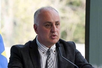 dimitri-xundaZe-visac-Cveni-gafrTxileba-saqarTveloSi-meore-frontis-formirebis-Taobaze-politikuri-TamaSi-hgonia-arc-maTTvis-visurvebdi-iseT-dRes-roca-SesaZloa-mTavar-mtkicebulebad-realuri-omi-iqces