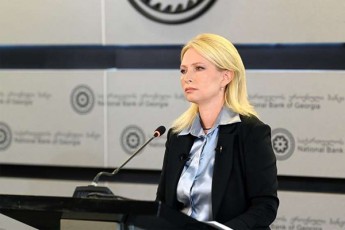 naTia-Turnava-ukve-vTqvi-da-gavimeoreb---me-ar-mainteresebs-saxeli-da-gvari-ratom-oTar-farcxalaZe-imitom-rom-es-iyo-pirveli-SemTxveva