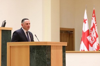 vaxtang-gomelauri-TiTqos-samZebro-samaSvelo-operacia-sami-saaTis-dagvianebiT-daiwyo-es-aris-sazogadoebis-SecdomaSi-Seyvanis-mcdeloba