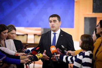 Salva-papuaSvili-erTi-ram-Segvaxsena-Sovis-tragediam-rom-am-dros-gansakuTrebiT-mniSvnelovania-erTmaneTis-gverdiT-dgoma-solidaroba-daxmareba-da-ase-unda-gavitanoT-erTmaneTi-rodesac-aseTi-didi-tragediebi-xdeba