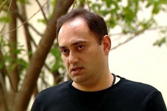 zurab-qadagiZe-ucnauri-biografia-aRmoaCnda-nacional-eZgveraZes---jer-xulignobda-mere-mkvlelobis-mcdelobaze-mjdara-mere-onkologiuri-daavadeba-moufiqrebia-da-saakaSvils-Seuwyalebia
