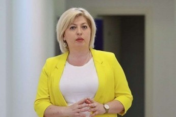 Tu-davakvirdebiT-zurabiSvili-dadis-im-qveynebSi-romlebic-gamoirCevian-nacmoZraobis-mixeil-saakaSvilis-maT-irgvliv-Semokrebuli-opoziciis-Ria-mxardaWeriT-amiT-kidev-erTxel-adasturebs-zurabiSvili-rom-is-aris-opoziciis-erT-erTi-lideri