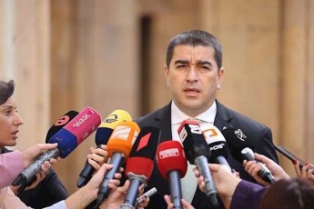 Salva-papuaSvili-salome-zurabiSvils-SeuZlia-iaros-sadac-surs-magram-saqarTvelos-ar-warmoadgens-radgan-mas-aseTi-warmomadgenlobis-Sesabamisi-mandati-ar-aqvs