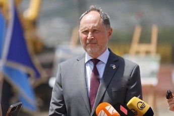 saqarTveloSi-evrokavSiris-elCi-naTia-TurnavsTan-Sexvedras-socialur-qselSi-exmianeba