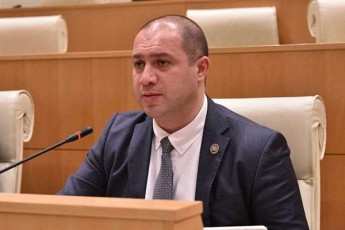givi-miqanaZe-prezidenti-romelic-unda-iyos-konstituciis-dacvis-nomer-pirveli-garanti-uxeSad-da-mizanmimarTulad-arRvevs-konstitucias