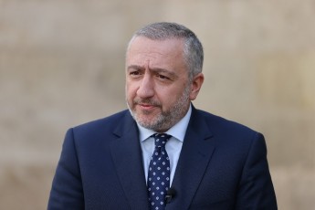 ilia-giorgaZe-espaneTi-maspinZlobs-rigiT-mesame-evropuli-politikuri-gaerTianebis-samits-saqarTvelos-premier-ministri-daeswreba-gaxsnis-ceremonias-da-Semdeg-monawileobas-miiRebs-mrgvali-magidis-formatSi-Tematur-ganxilvebSi