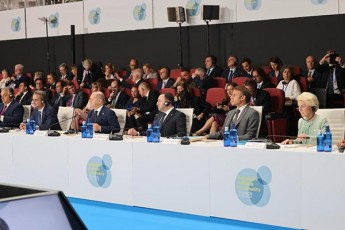 premier-ministri-evropis-politikuri-gaerTianebis-rigiT-mesame-samitis-gaxsnis-RonisZiebas-daeswro