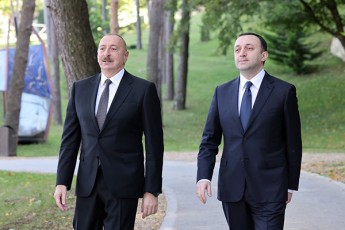 irakli-RaribaSvili-saqarTvelo-da-azerbaijani-koncentrirebilni-arian-kavSirebis-ganmtkicebasa-da-ekonomikuri-zrdis-gaZlierebaze
