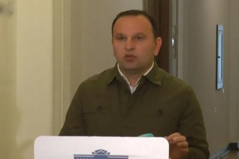paata-manjgalaZe-reglamentSi-cvlilebebs-davarqvaT-kobaxiZis-morigi-oxunjoba