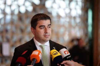 Salva-papuaSvili-satelefono-kvleva-organizacia-zinkis-dakveTiT-tardeba-es-is-organizacia-romelic-viTom-dezinformacias-ebrZvis-sinamdvileSi-saqarTveloSi-axlac-mimdinareobs-manipulaciuri-kampania-evrokavSirTan-dakavSirebiT