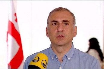 aleko-elisaSvili-mTavari-opoziciuri-Zala-aris-nacionaluri-moZraoba-romelsac-qarTuli-armiis-qurdi-da-mTeli-msoflios-moxucTa-mZarcveli-kezeraSvili-afinansebs