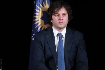 irakli-kobaxiZe-viqtor-orbani-aris-evropeli-lideri-vinc-saqarTvelos-mxars-uWers-da-aqvs-saTanado-faseulobebi-es-aris-is-rac-opozicias-aRizianebs