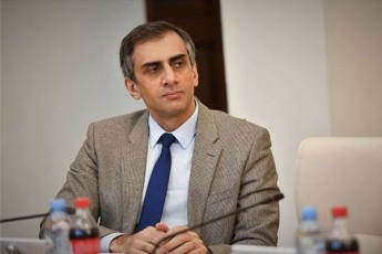 giorgi-kaxiani-erTaderTi-rac-Cvens-oponentebs-darCeniaT-aris-politikuri-spekulaciebi-albaT-axla-ityvian-rom-sakonstitucio-sasamarTlo-ar-iyo-damoukidebeli