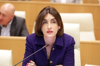 maka-boWoriSvili-evrokavSiris-da-aSS-is-mxridan-kidev-erTxel-fiqsirdeba-rom-isini-mxars-uWeren-saqarTvelosTvis-strategiulad-mniSvnelovan-sakiTxebs-rogoricaa-teritoriuli-mTlianoba-da-evropuli-momavali
