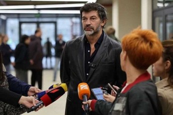 kaxa-kalaZe-argumenti-ar-arsebobs-ratom-ar-unda-mieces-qveyanas-statusi