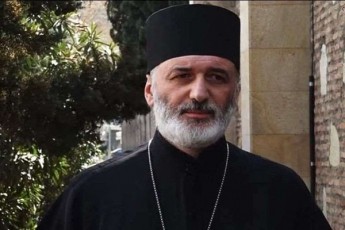 dekanozi-andria-jaRmaiZe-yovelgvari-daufiqrebeli-gaucnobierebeli-gancxadeba-saxelebisa-da-adgilebis-aRreva-raRac-movlenebis-gadanacvleba-safrTxes-uqmnis-isedac-daZabul-garemos