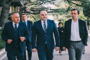 aleqsandre-daraxveliZem-Sinagan-saqmeTa-saministros-akademiaSi-saxalxo-damcvels-umaspinZla