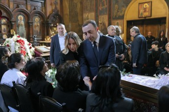 irakli-RaribaSvili-cnobili-qarTveli-msaxiobis---Tengiz-arCvaZis-dakrZalvaze-imyofeboda