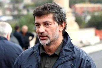 kaxa-kalaZe-USAID-is-mier-dafinansebul-proeqtebze-samwuxaroa-rom-am-yvelafris-damfinanseblad-USAID-mogvevlina-es-revoluciis-xelSewyobaa