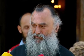 meufe-nikolozi-arasdros-gaimeoroT-patriarqis-gadadgomis-Sesaxeb-saubari-es-aris-erTi-mxriv-Zalian-uxerxuli-da-meore-mxriv-patriarqze-Seteva
