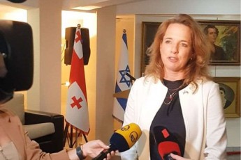 hadas-meicadi-Cven-varT-omSi-romelic-barbarosulad-daiwyo-da-vibrZviT-aramxolod-israelisTvis-aramed-kacobriobisTvis