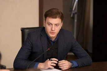 vato-SaqariSvili-salome-zurabiSvilma-amerikul-telearxTan-interviusas-kidev-erTxel-gaaJRera-saqarTvelos-damazianebeli-araerTi-gzavnili