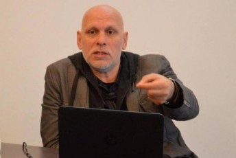 iago-kaWkaWiSvili-mTavrobasa-da-prezidents-Soris-xidi-sabolood-Catexilia-konfrontacia-SeiZleba-gaRrmavdes-Tu-zurabiSvili-arCevnebSi-monawileobas-gadawyvets---Tumca-mis-politikur-aqtorad-moRvaweobas-riskebi-axlavs