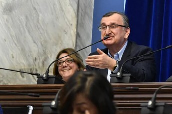 roman-gociriZe-politikosi-xelfasiT-unda-cxovrobdes---ra-undaT-parlamentSi-biznesmenebs