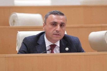 daviT-maTikaSvili-2024-wlis-arCevnebic-iqneba-is-arCevnebi-romelic-xmamaRla-ityvis-qarTuli-ocnebis-saqmes-politikas-rogor-afasebs-Cveni-sazogadoeba