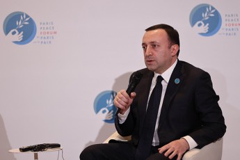 irakli-RaribaSvili-ganvicdiT-msoflioSi-arsebul-konfliqtebs-krizisebsa-da-omebs---saqarTvelo-mSvidobis-mxardamWeria