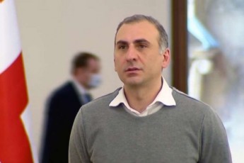 aleko-elisaSvili---uamravi-manqana-daTareSobs-ew-baslainSi-veravin-damarwmunebs-rom-tuCebdaberili-gogocunebi-operatiuli-samsaxuris-TanamSromlebi-arian-da-kriminalis-dasakaveblad-midian