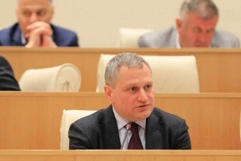 armaz-axvlediani-gTavazobT-Seiqmnas-jgufi-romelic-Camoayalibebs-konkretul-samoqmedo-gegmas-arCevnebis-samarTlianad-CatarebasTan-dakavSirebiT