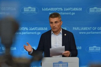 mamuka-mdinaraZe-Cven-nacmoZraobis-gaWril-gzaze-siaruls-romelic-mxolod-populizmiT-aris-gaJRenTili-ar-vapirebT