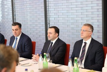 premier-ministri-evrokavSiris-misiis-xelmZRvanelsa-da-evrokavSiris-wevri-qveynebis-elCebs-Sexvda