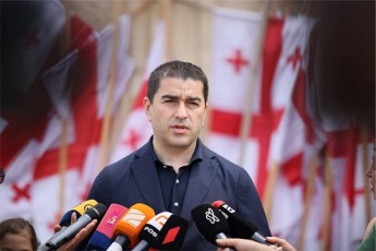 Salva-papuaSvili-nacionalur-moZraobaze-es-aris-antiqarTuli-gaerTianeba-Tavisi-arsiT