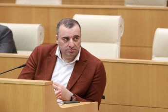 rati-ionaTamiSvili-daviT-araxamias-gancxadebaze-tragikuli-gancxadebaa-albaT-upriani-iqneboda-rom-am-yvelaferze-adre-da-xalTan-esaubraT-vidre-axla-da-konkretul-JurnalistTan