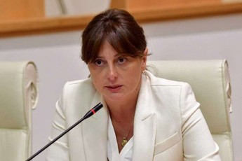 maia-biTaZe-Zalian-didi-imedi-gvaqvs-rom-15-dekembers-qarTvel-xalxTan-erTad-vizeimebT-im-Zalian-did-politikur-da-strategiul-gamarjvebas-rasac-evrokavSiris-kandidatis-statusis-miReba-hqvia