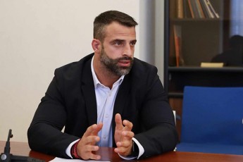 daviT-kaWarava-robin-daniganze-es-raRac-TiTis-daqnevis-msgavsi-iyo---amerikis-da-evropis-keTildReobisTvis-CineTTan-urTierToba-SeiZleba-CvenTvis-ki-ara