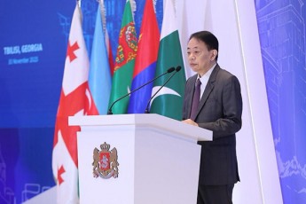 masacugu-asakava-aziis-ganviTarebis-bankis-mxardaWera-centraluri-aziis-ekonomikuri-TanamSromlobis-regionaluri-programisadmi-uryevi-rCeba