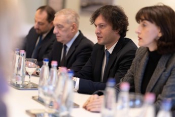 irakli-kobaxiZe-ungreTis-Tavdacvis-saxelmwifo-mdivans-Sexvda