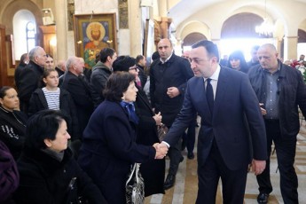 irakli-RaribaSvili-afxazeTis-okupirebuli-teritoriidan-gadmosvenebuli-1990-iani-wlebis-SeiaraRebuli-moqmedebebis-dros-ugzo-ukvlod-dakarguli-samxedro-da-samoqalaqo-pirebis-panaSvids-daeswro