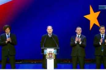pavel-herCinski-es-dRe-Zalian-emociuria-CemTvis-da-Cemi-gundisTvis-mixaria-rom-am-dRes-erTad-vzeimobT-kidev-erTxel-gilocav-saqarTveloo-lamazo-sxva-saqarTvelo-sad-aris-win-saqarTvelo-win