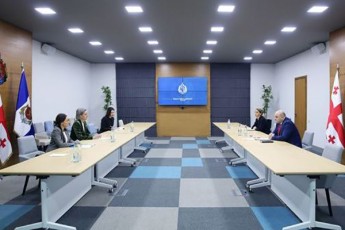 Sinagan-saqmeTa-ministris-moadgile-gaeros-proeqtebis-momsaxurebis-ofisis-avstriis-regionuli-ofisis-direqtors-Sexvda