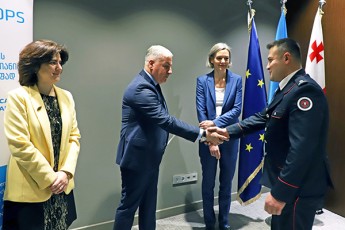 sagangebo-situaciebis-marTvis-samsaxuris-instruqtorebma-SezRuduli-SesaZleblobis-mqone-pirTa-saWiroebebis-sakiTxebze-trenerTa-treningi-gaiares